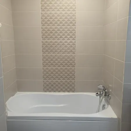 Victoria * Bucharest