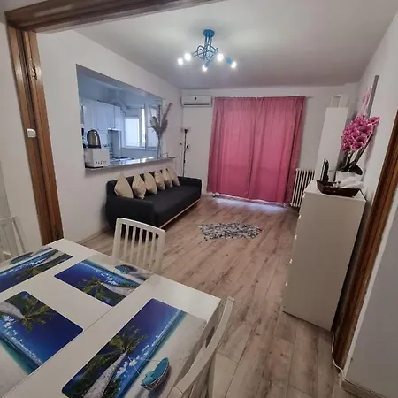 Victoria * ブカレスト